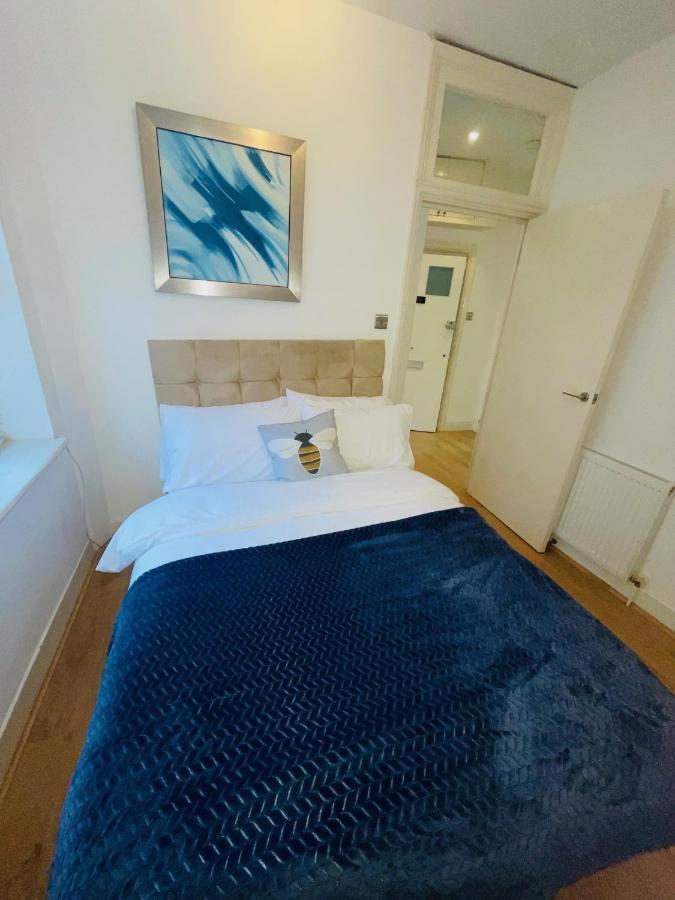 Amazing 2 Bedroom Apartment London Eksteriør billede