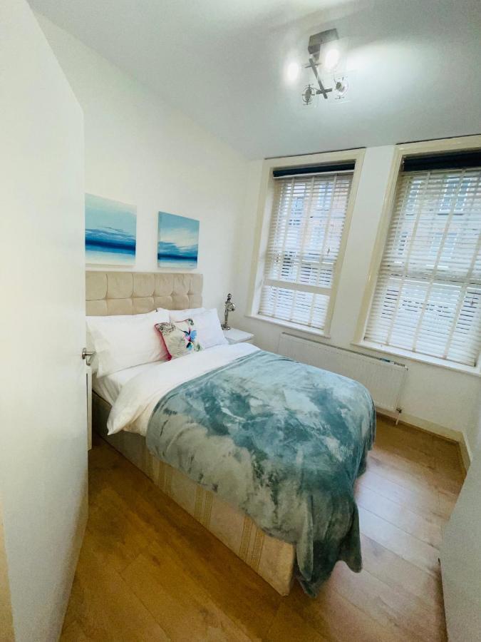 Amazing 2 Bedroom Apartment London Eksteriør billede
